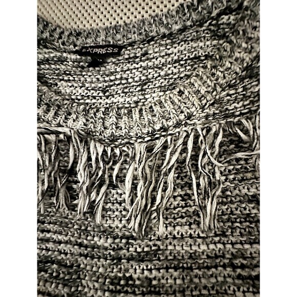 Express Womens Fringe Sweater Gray Tunic Size S Marled Chunky Knit Black White - Picture 8 of 16